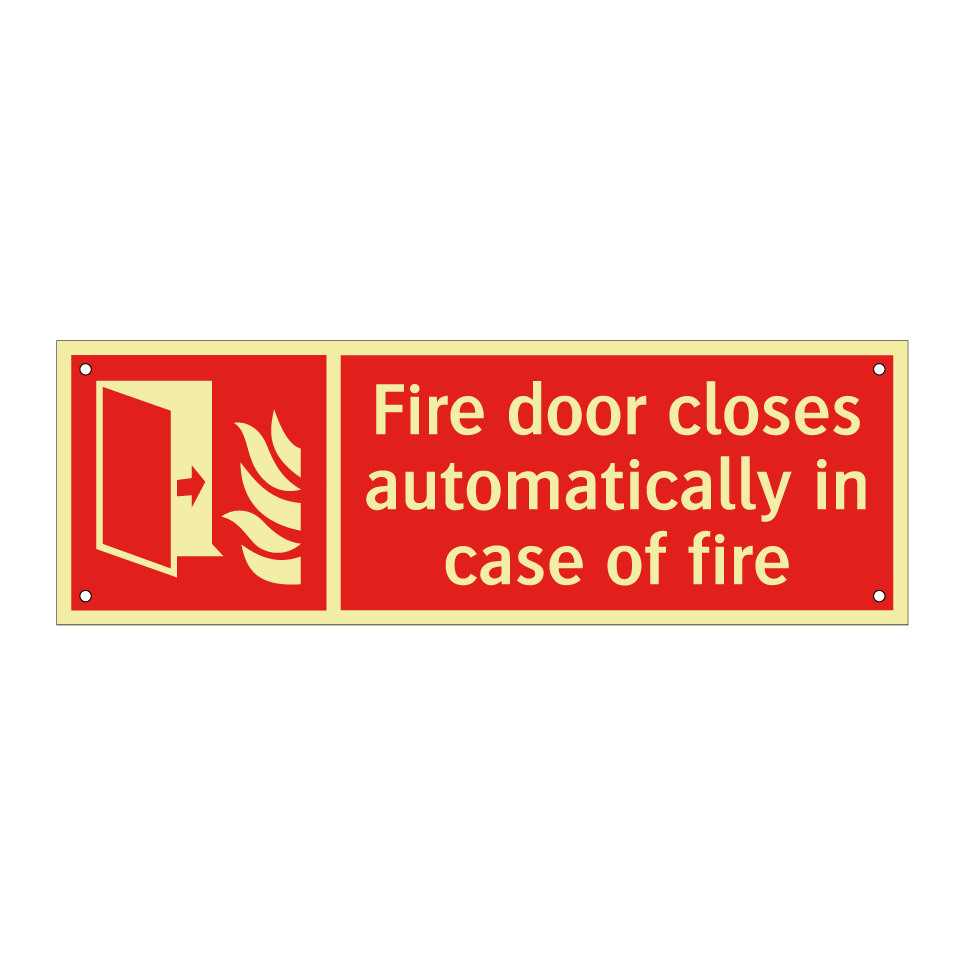 Fire door closes automatically in case of fire