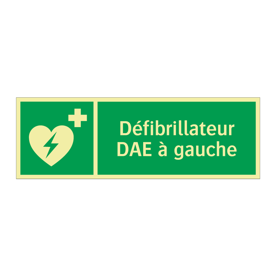 Défibrillateur DAE à gauche