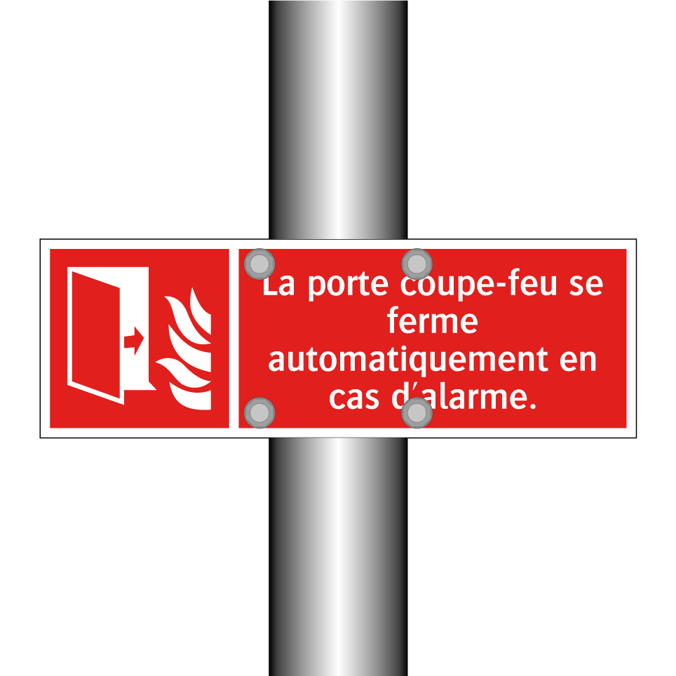 La porte coupe-feu se ferme automatiquement en cas d'alarme.