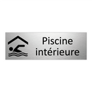 Piscine intérieure