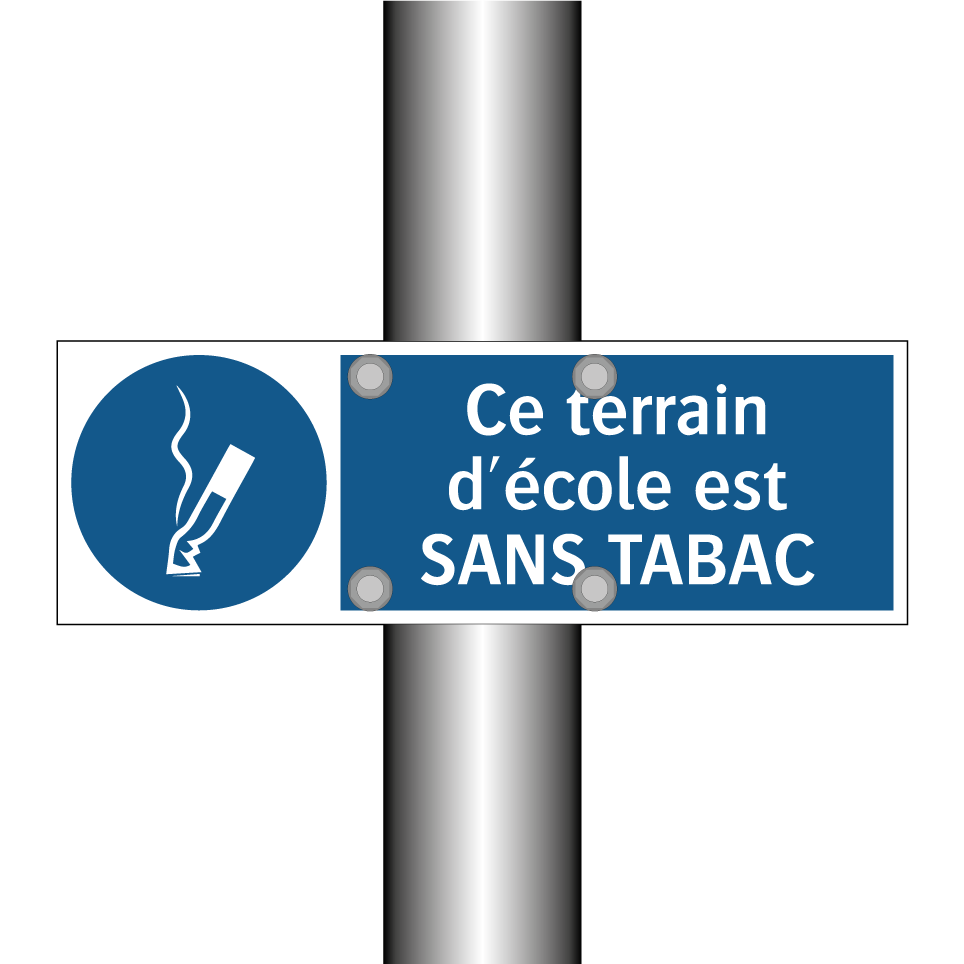 Ce terrain d'école est SANS TABAC
