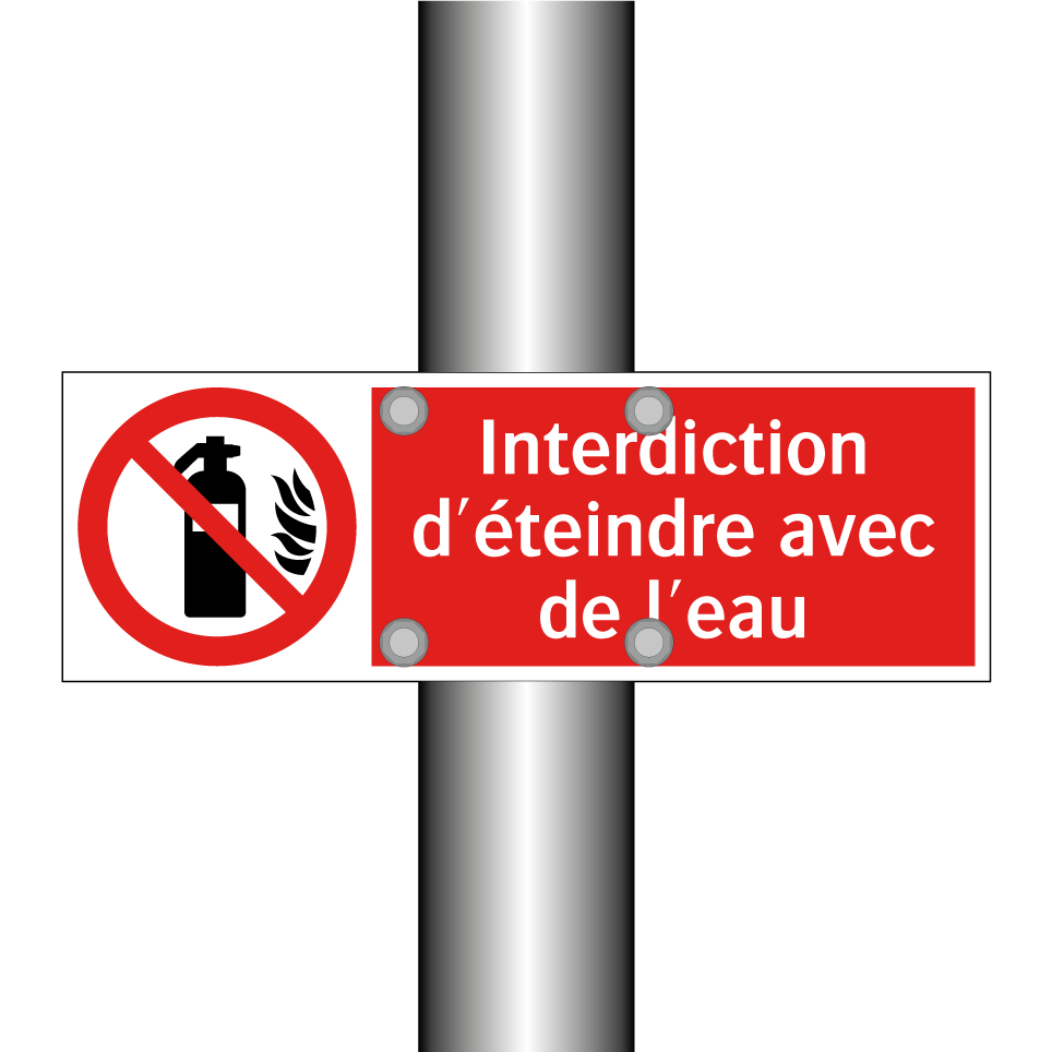 Interdiction d'éteindre avec de l'eau