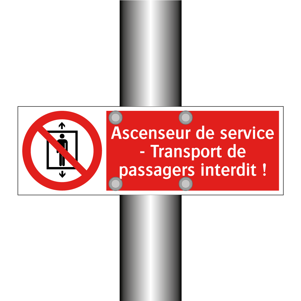 Ascenseur de service - Transport de passagers interdit !