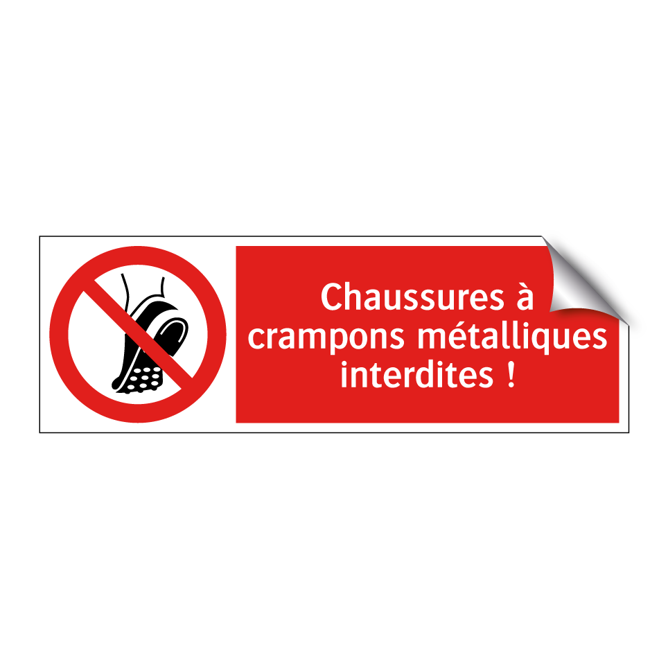 Chaussures à crampons métalliques interdites !