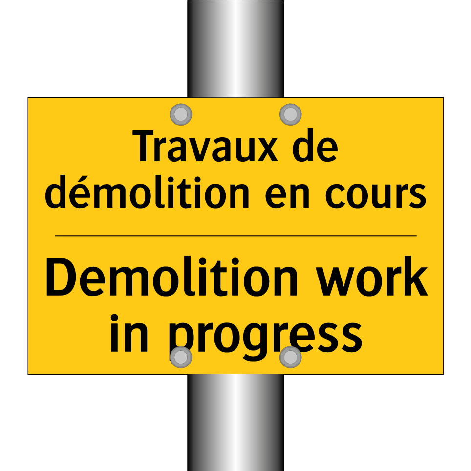 Travaux de démolition en cours - Demolition work in progress