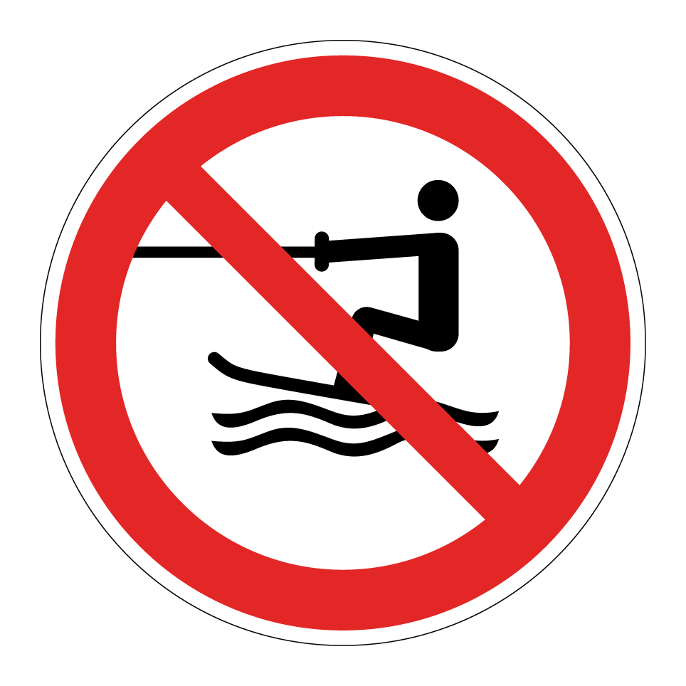 P058 Activité nautique tractée interdite