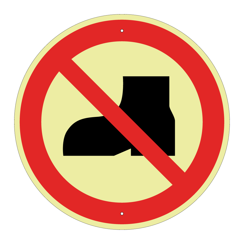 P060 Chaussures d'extérieur interdites