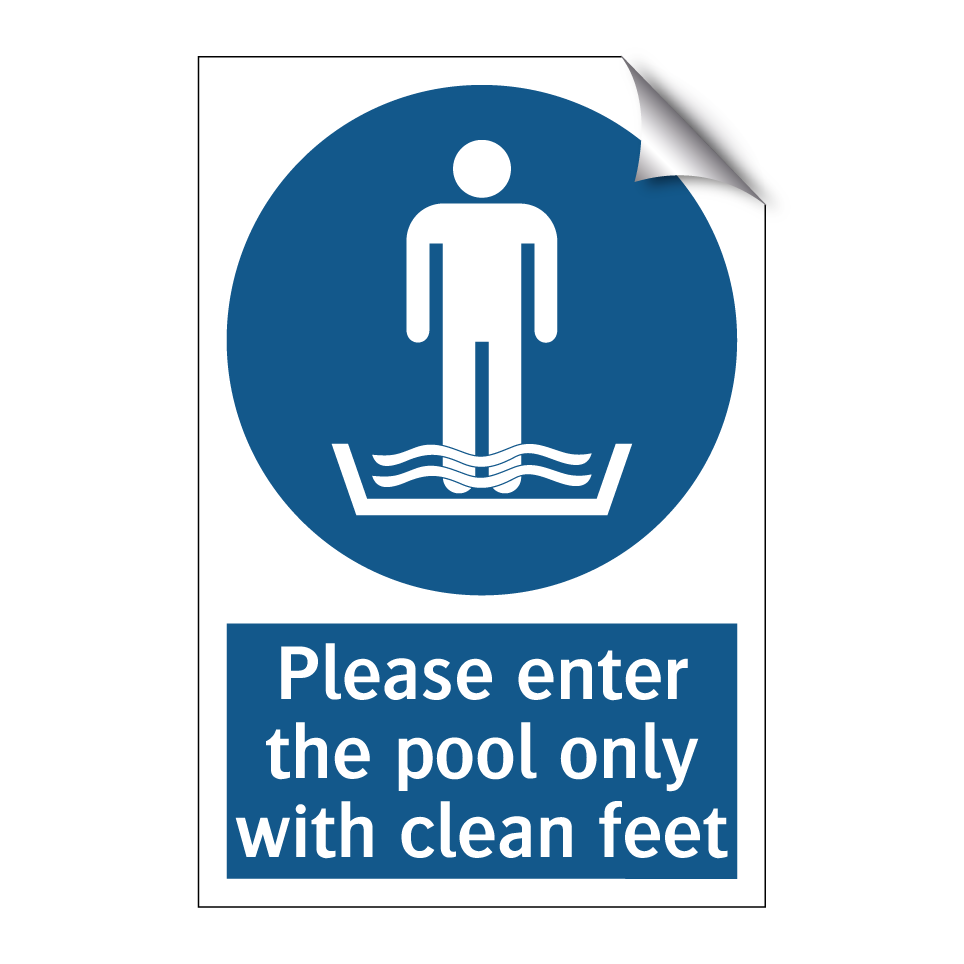 Please enter the pool only with clean feet