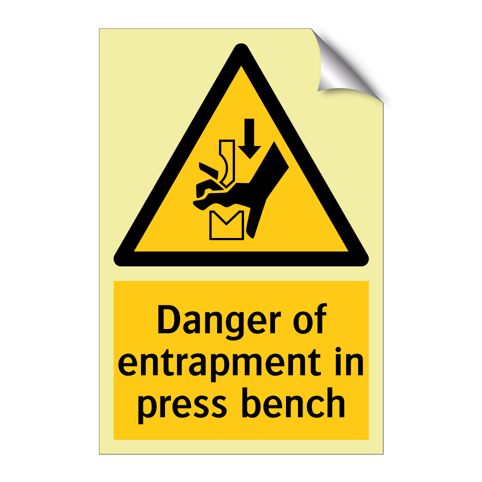 Danger of entrapment in press bench