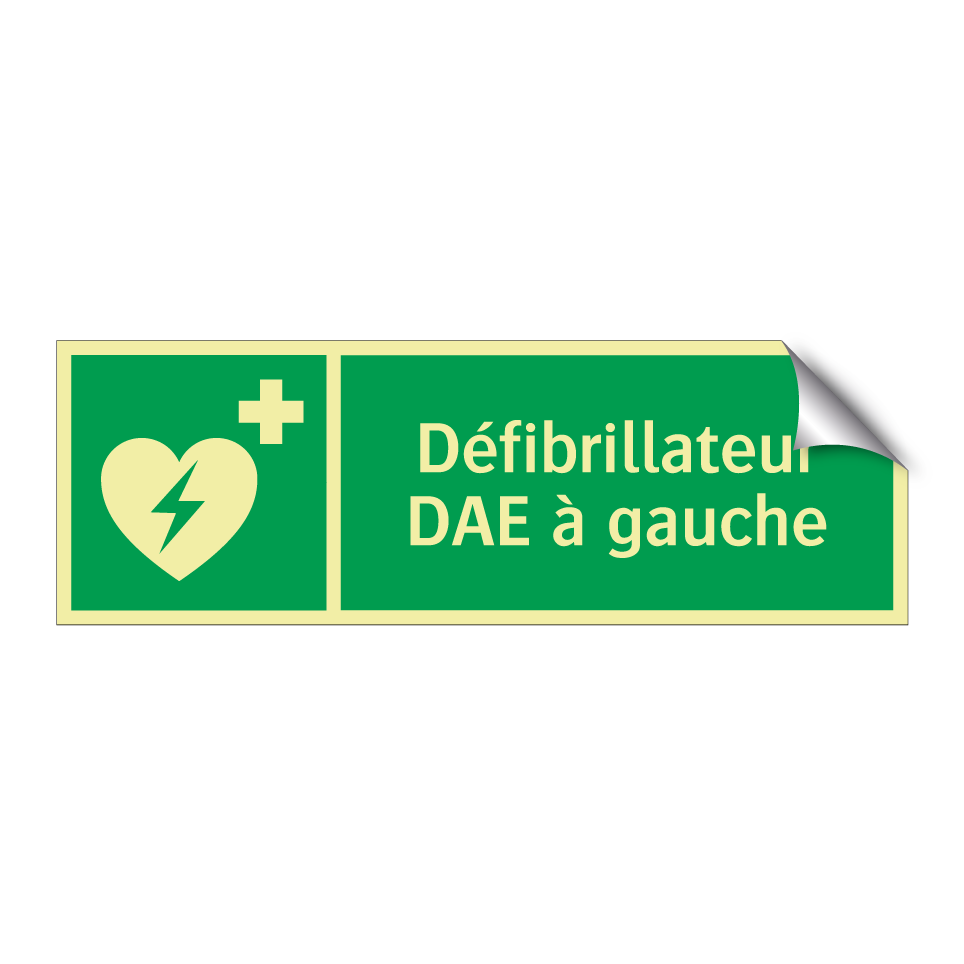 Défibrillateur DAE à gauche