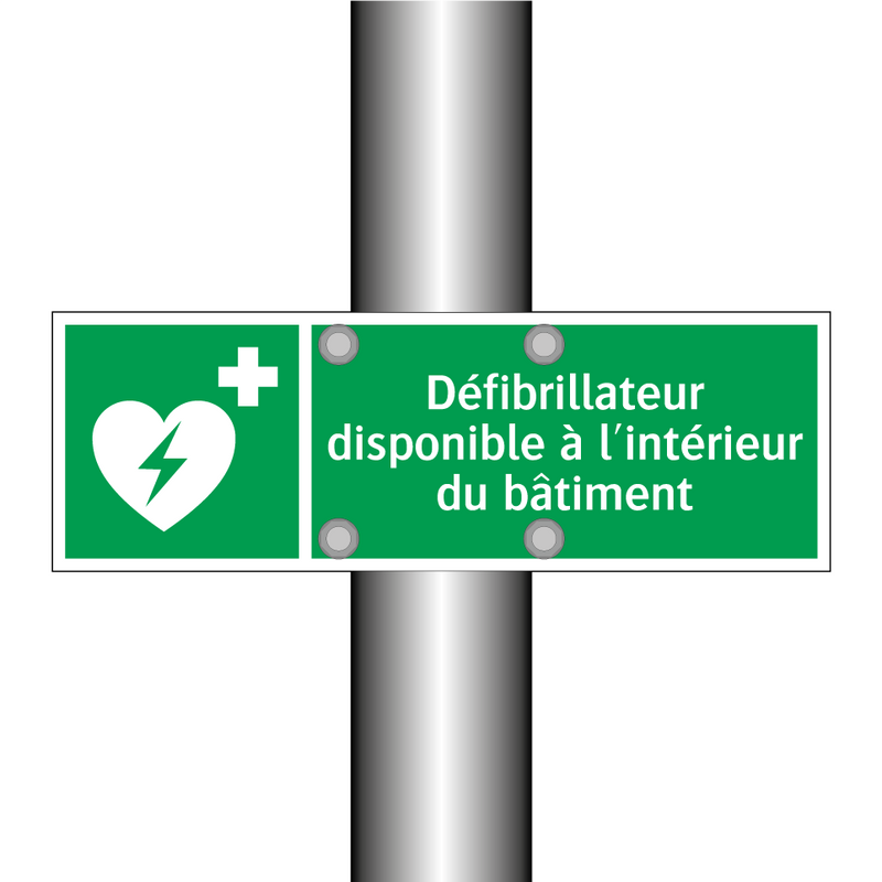 Défibrillateur disponible à l'intérieur du bâtiment