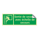Sortie de secours avec échelle de secours