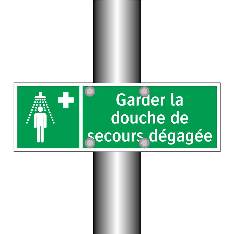 Garder la douche de secours dégagée