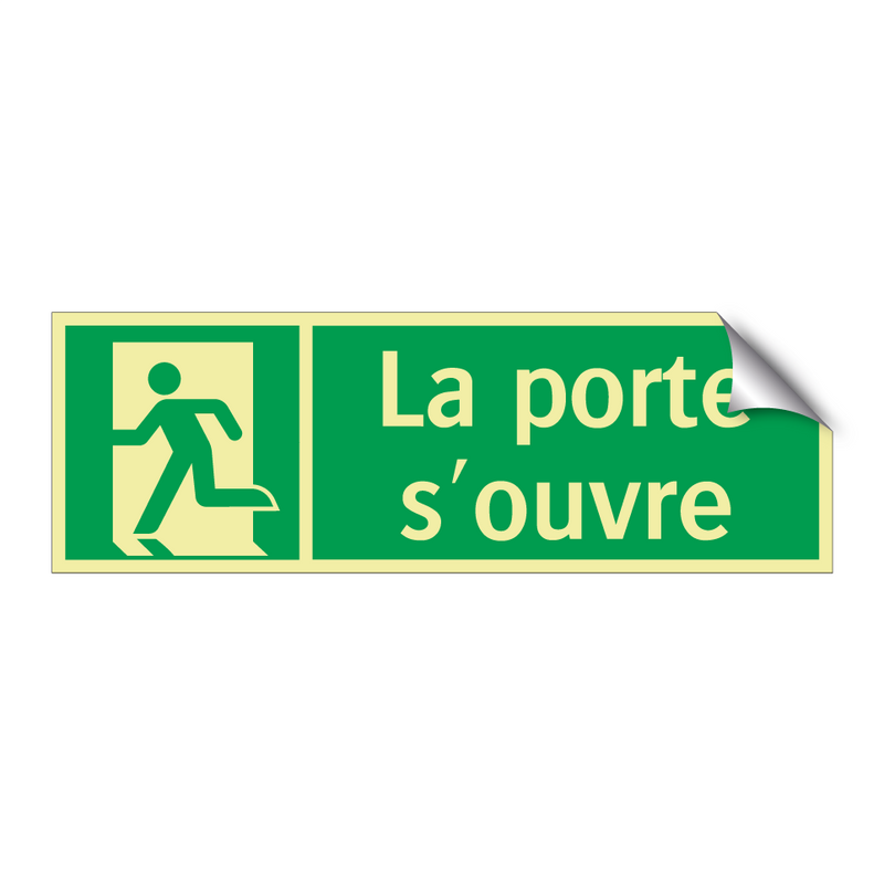 La porte s'ouvre