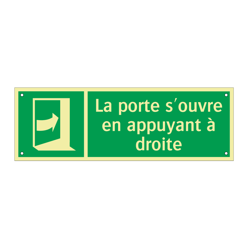 La porte s'ouvre en appuyant à droite