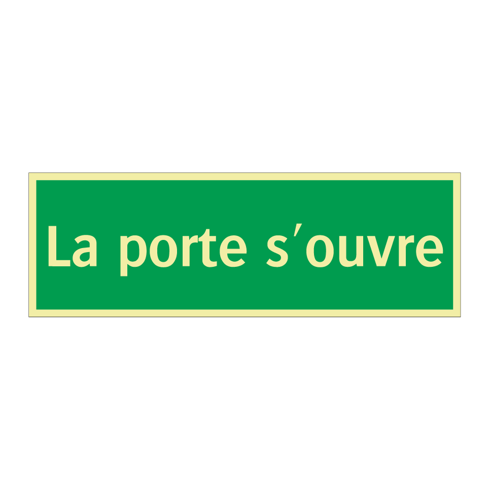 La porte s'ouvre