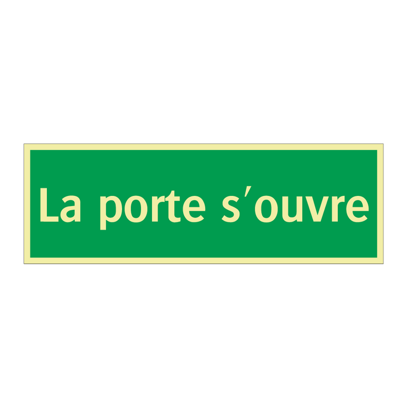 La porte s'ouvre