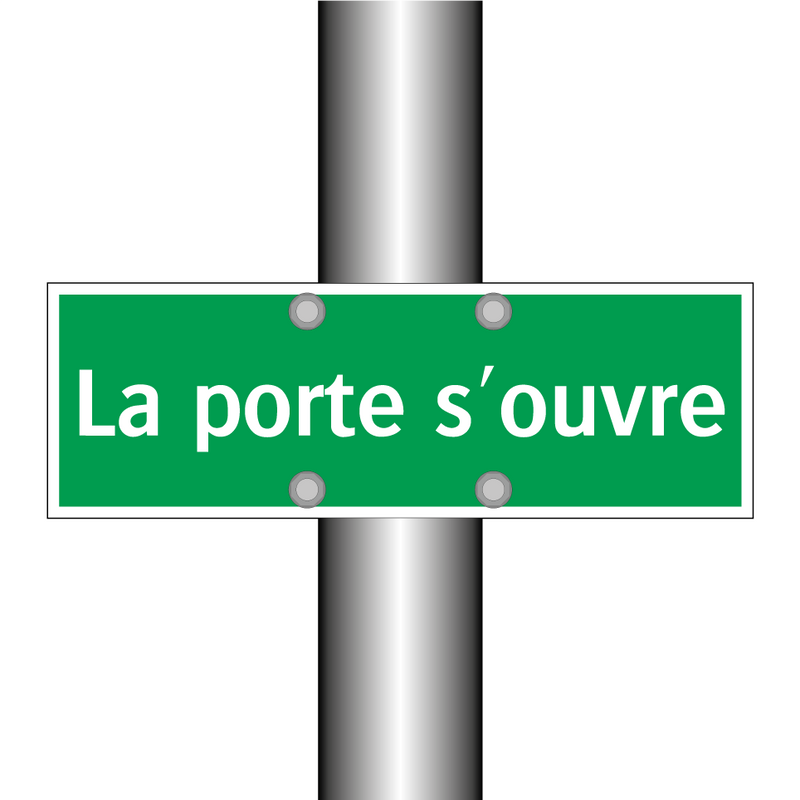 La porte s'ouvre