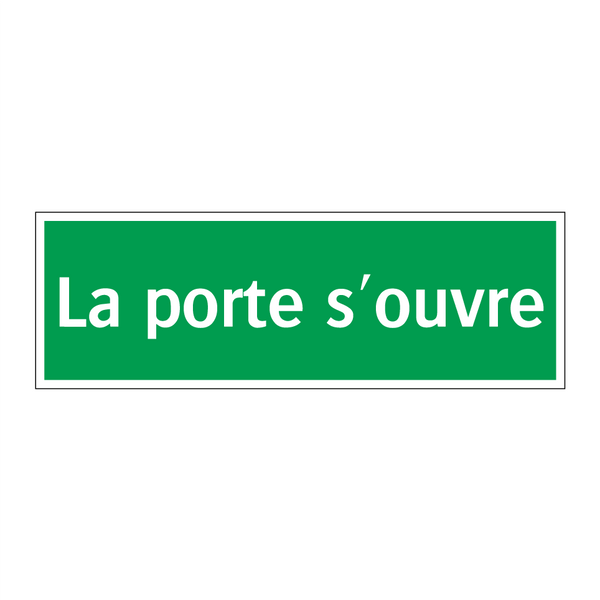 La porte s'ouvre