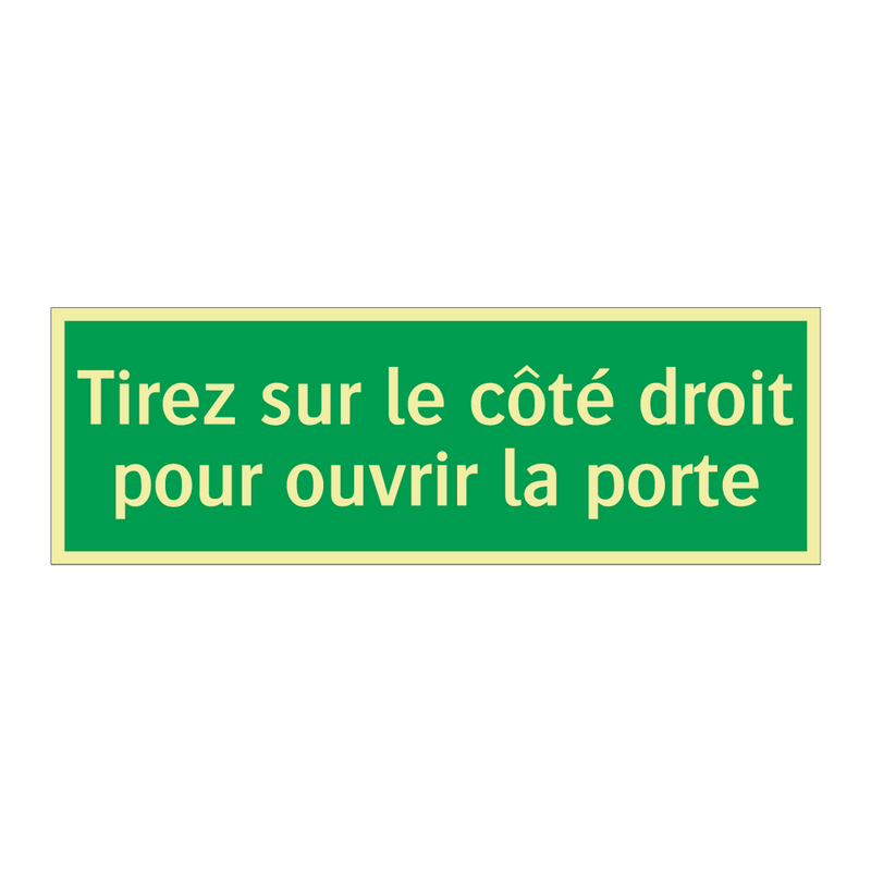 Tirez sur le côté droit pour ouvrir la porte
