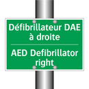 Défibrillateur DAE à droite - AED Defibrillator right