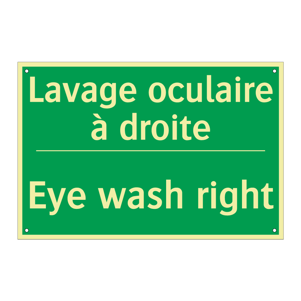 Lavage oculaire à droite - Eye wash right