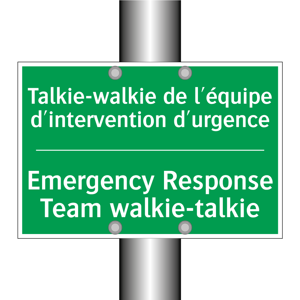 Talkie-walkie de l'équipe d'intervention /.../ - Emergency Response Team walkie-talkie /.../