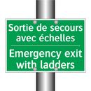 Sortie de secours avec échelles /.../ - Emergency exit with ladders