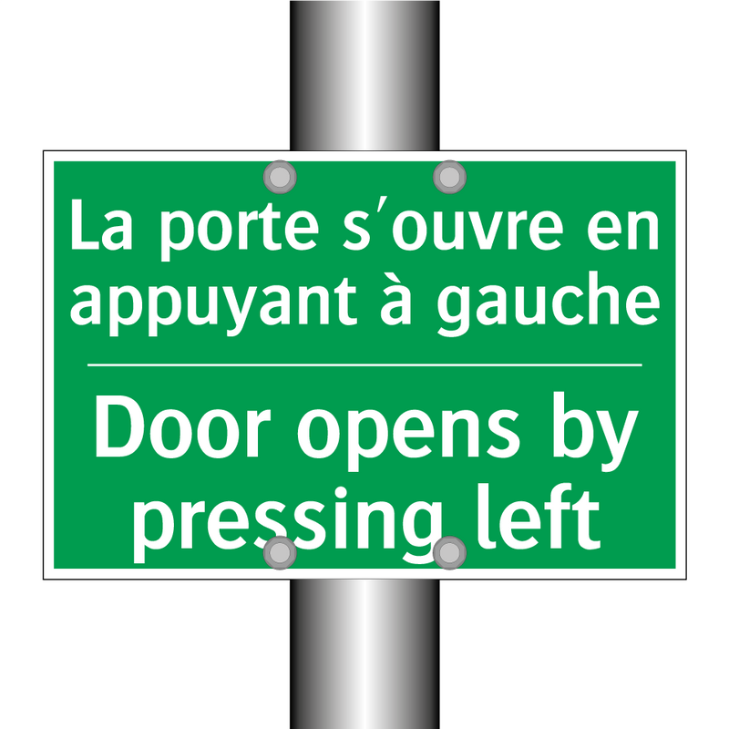 La porte s'ouvre en appuyant à /.../ - Door opens by pressing left