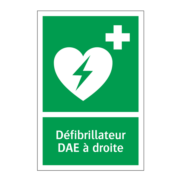 Défibrillateur DAE à droite
