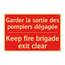 Garder la sortie des pompiers /.../ - Keep fire brigade exit clear