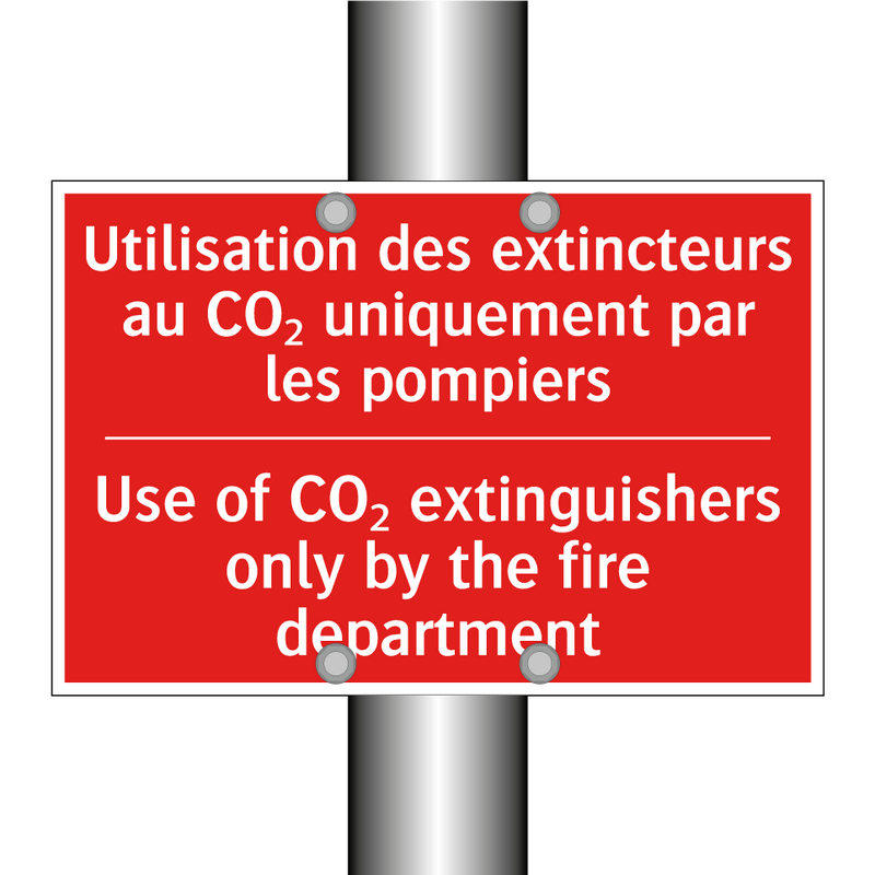 Utilisation des extincteurs au /.../ - Use of CO₂ extinguishers only /.../