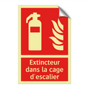 Extincteur dans la cage d'escalier