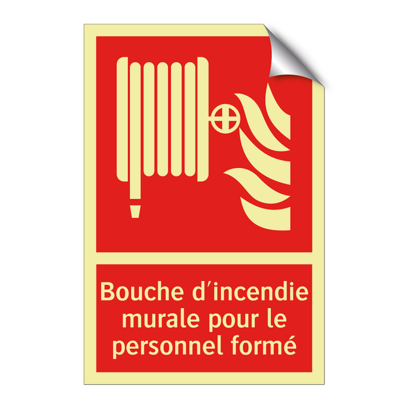 Bouche d'incendie murale pour le personnel formé