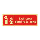 Extincteur derrière la porte