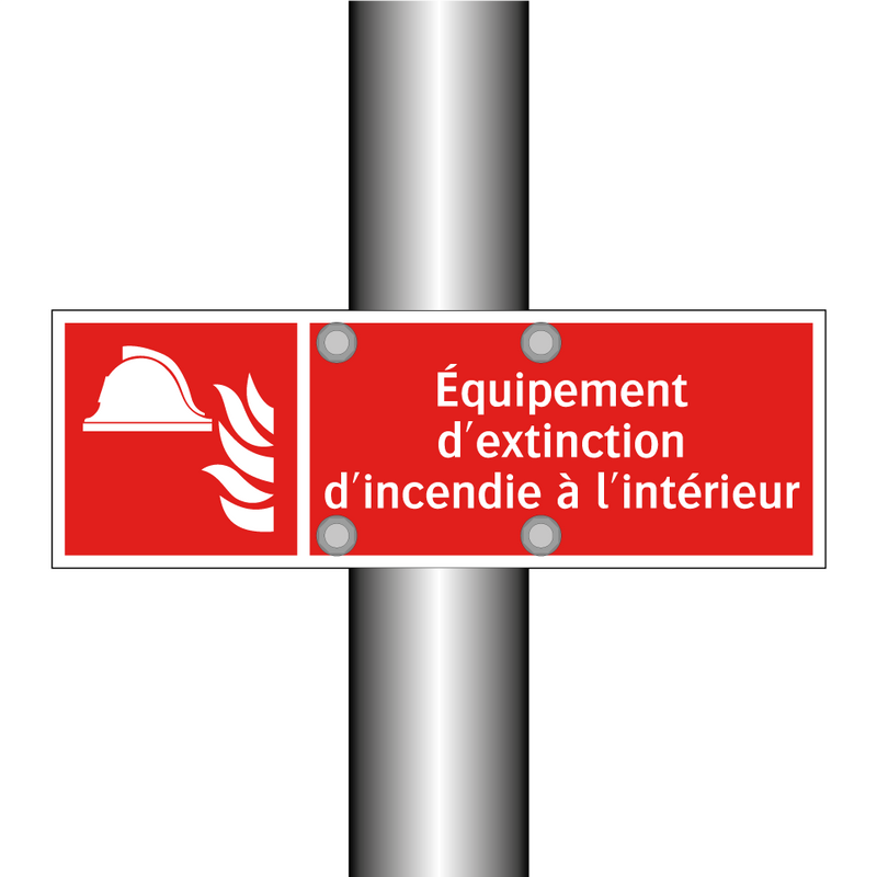 Équipement d'extinction d'incendie à l'intérieur