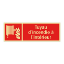 Tuyau d'incendie à l'intérieur
