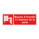 Bouche d'incendie à l'intérieur de la porte