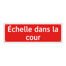 Échelle dans la cour