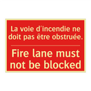 La voie d'incendie ne doit pas /.../ - Fire lane must not be blocked
