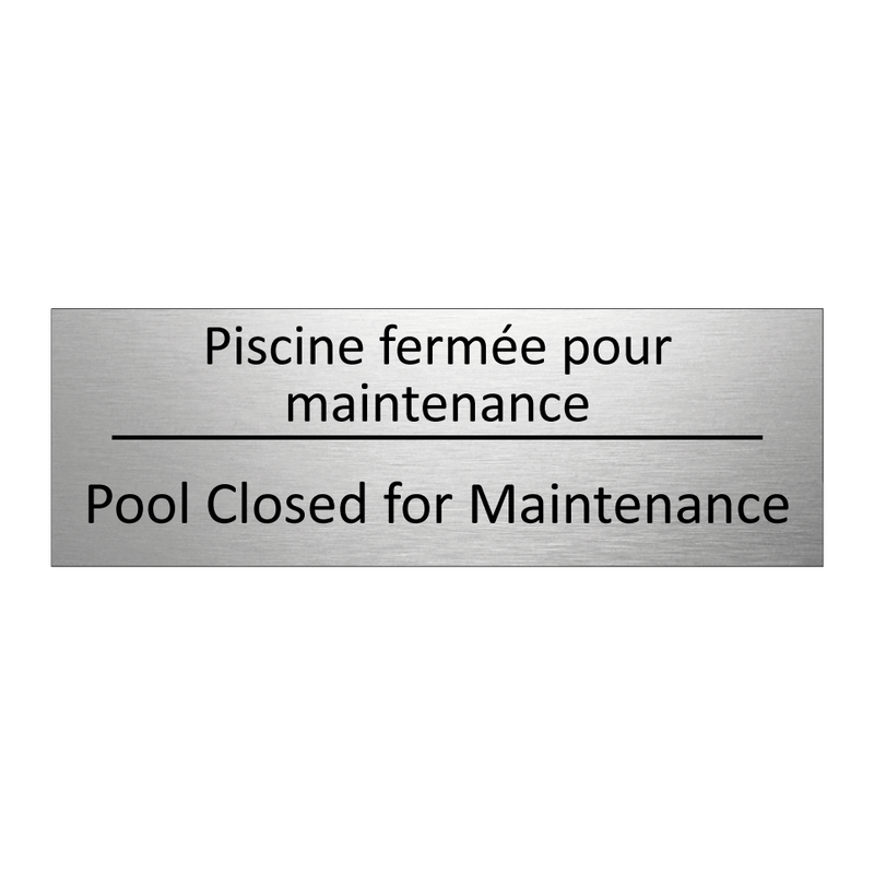 Piscine fermée pour maintenance /.../ - Pool Closed for Maintenance