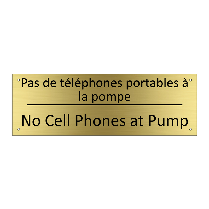 Pas de téléphones portables à  /.../ - No Cell Phones at Pump