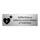 Défibrillateur externe automatique à l'intérieur