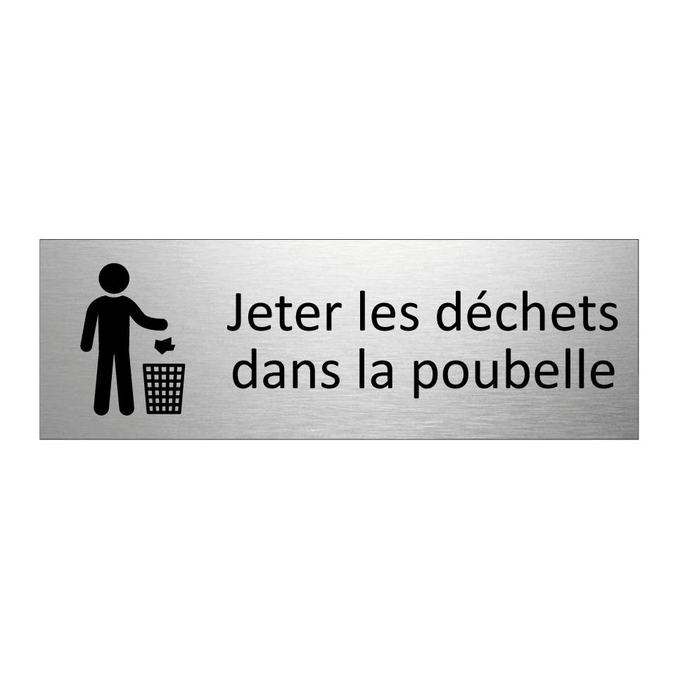 Jeter les déchets dans la poubelle