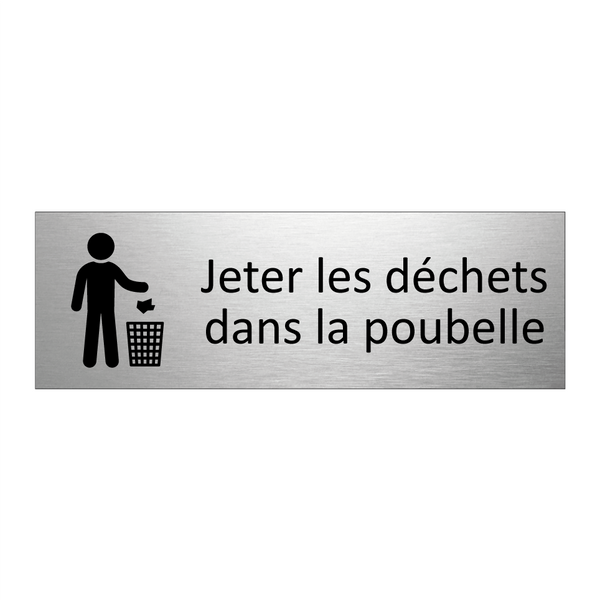 Jeter les déchets dans la poubelle