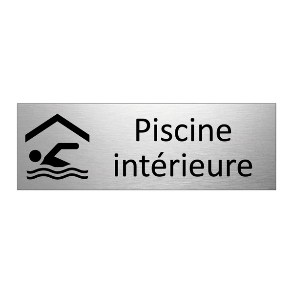 Piscine intérieure