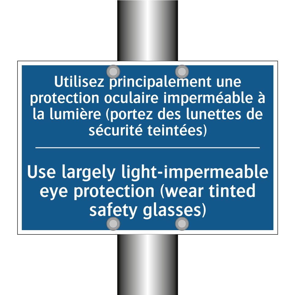 Utilisez principalement une protection  /.../ - Use largely light-impermeable  /.../