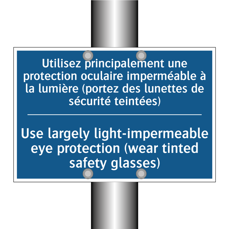 Utilisez principalement une protection  /.../ - Use largely light-impermeable  /.../