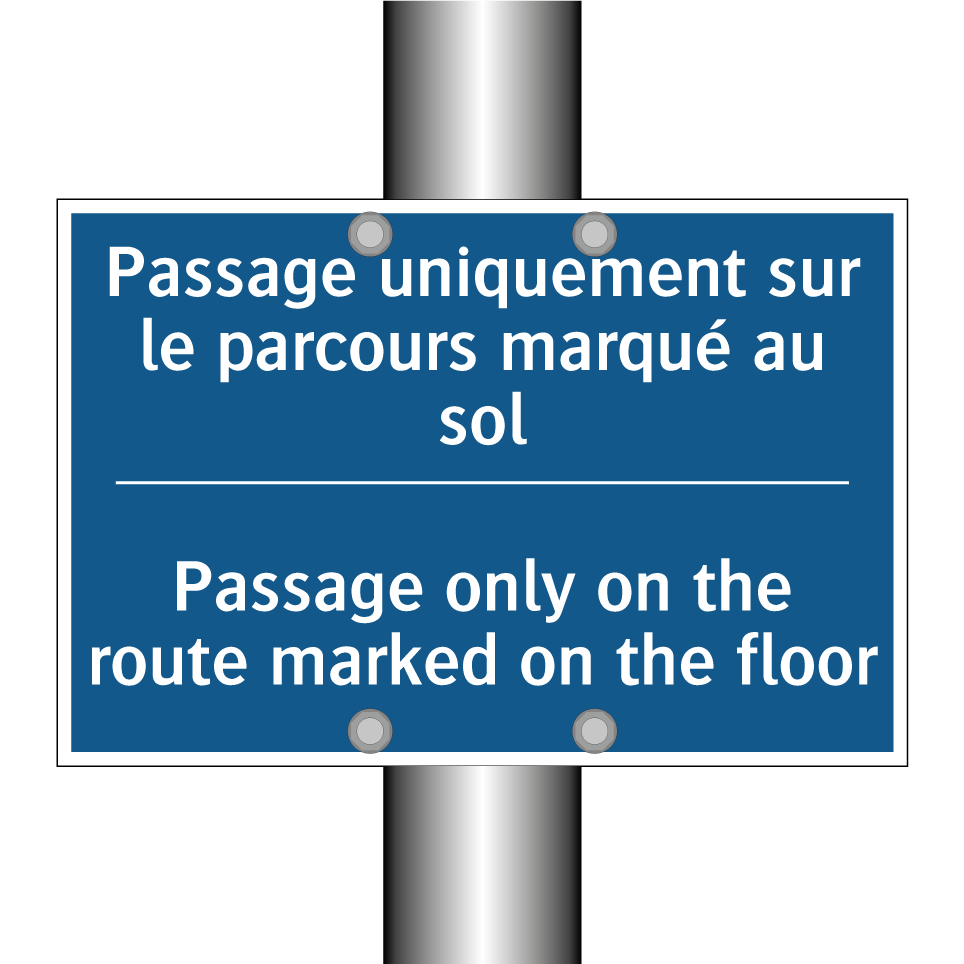 Passage uniquement sur le parcours  /.../ - Passage only on the route marked  /.../