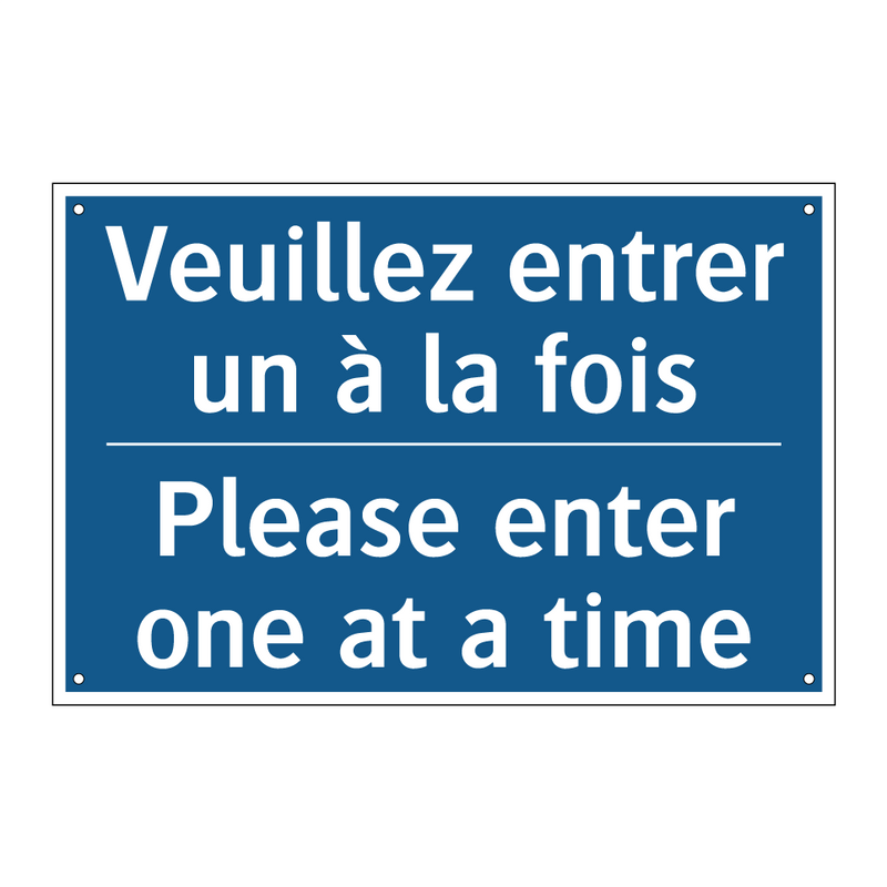 Veuillez entrer un à la fois - Please enter one at a time